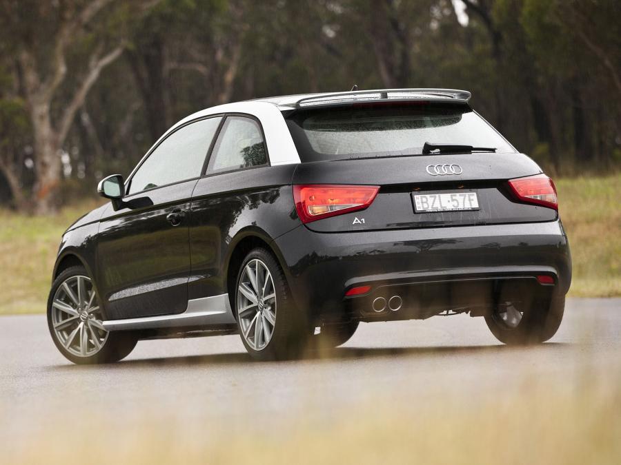  Audi A1 TFSI Competition Kit 2012 года  (фото 2 из 3)